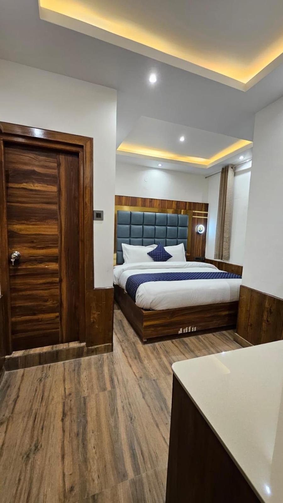 Mountain Zest- Simla Royale Near Mall Road Free Pickup From Railway Station Simla Shimla Exterior foto